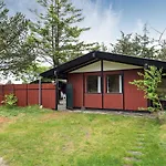 5 Person In Ålbæk