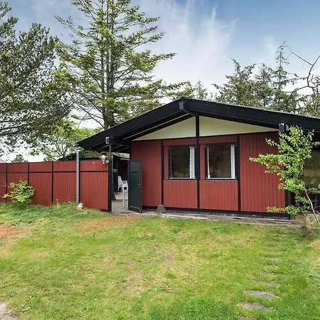 Tranquil Retreat In Rabjerg - By Traum Ålbæk