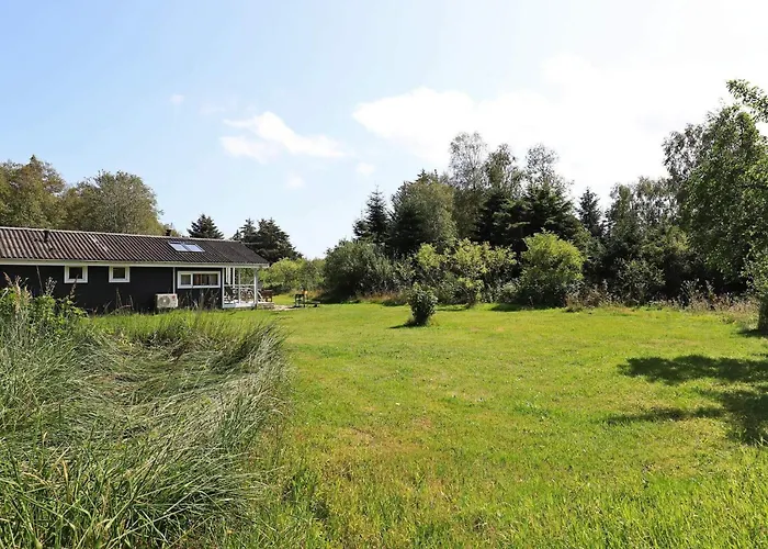 Tranquil Retreat In Rabjerg - By Traum Ålbæk
